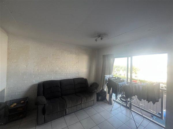 2 Bedroom Property for Sale in Brooklyn Western Cape